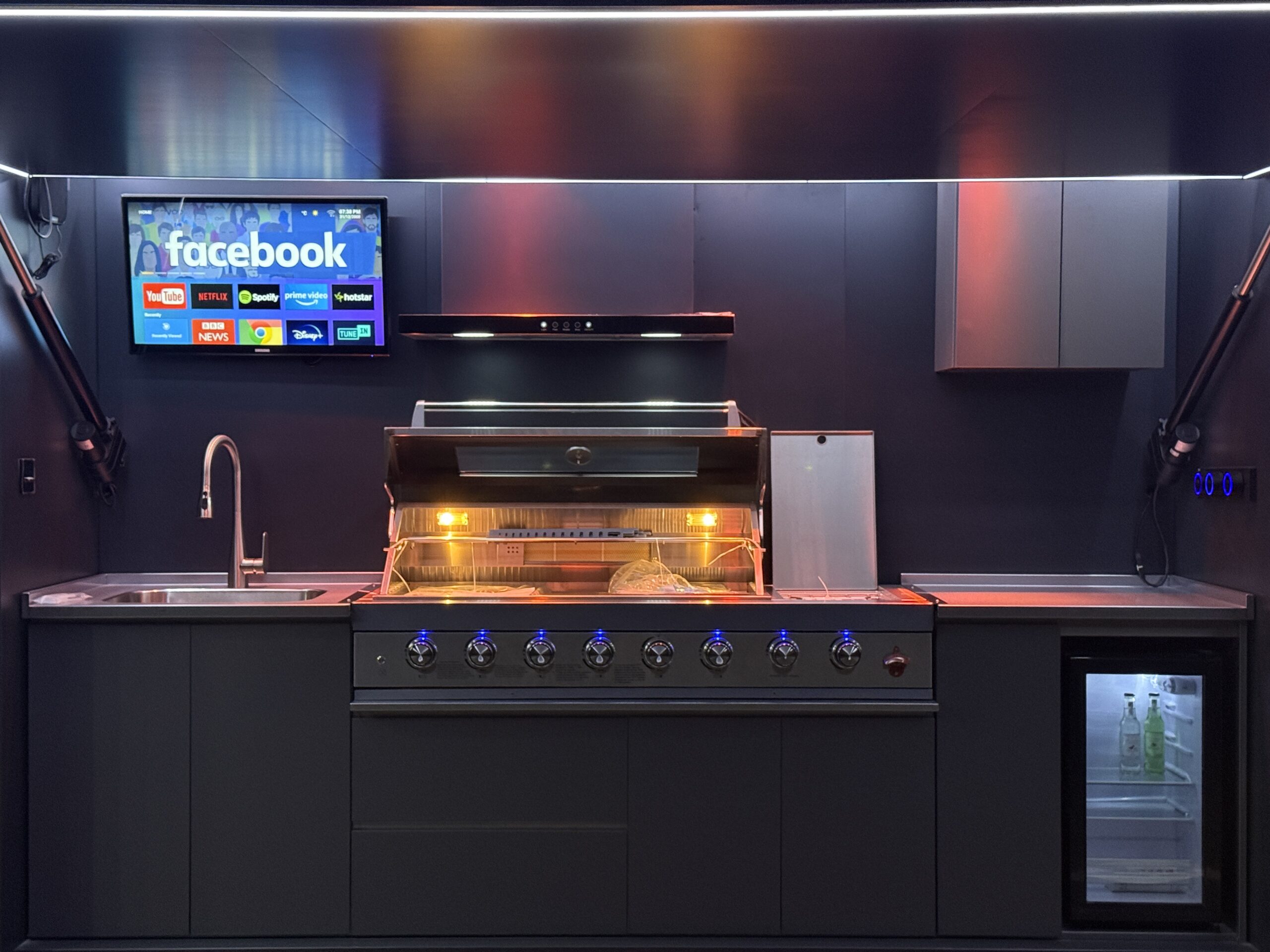 Bluehour kitchen product photograph 09